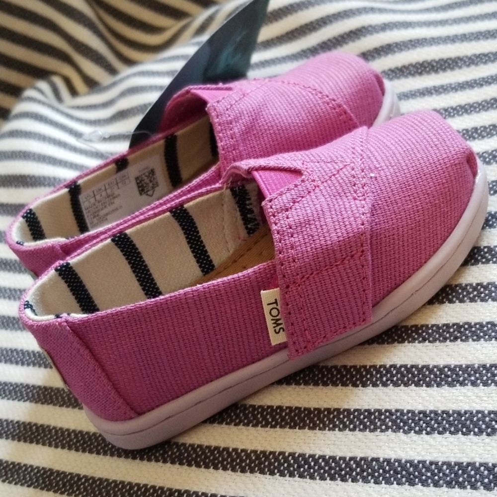 NIB Toms Rose Violet Heritage Canvas Tiny Classic